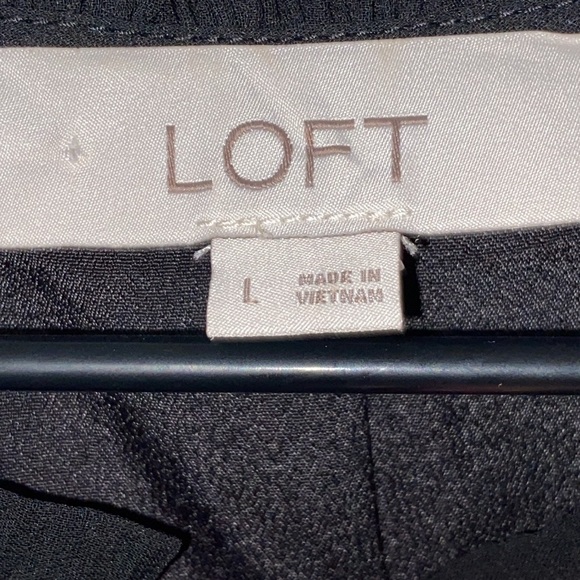 LOFT WO SIZE LG Black Cocktail Dress with Bishop Sleeves and Crew Neck pleated - Picture 3 of 14